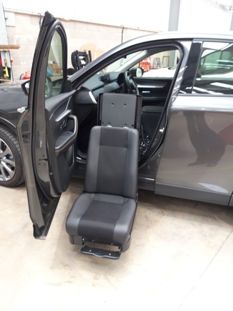 Rotating Seat out of Vehicle